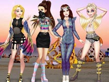 Принцессы Диснея на фестивале Burning Man